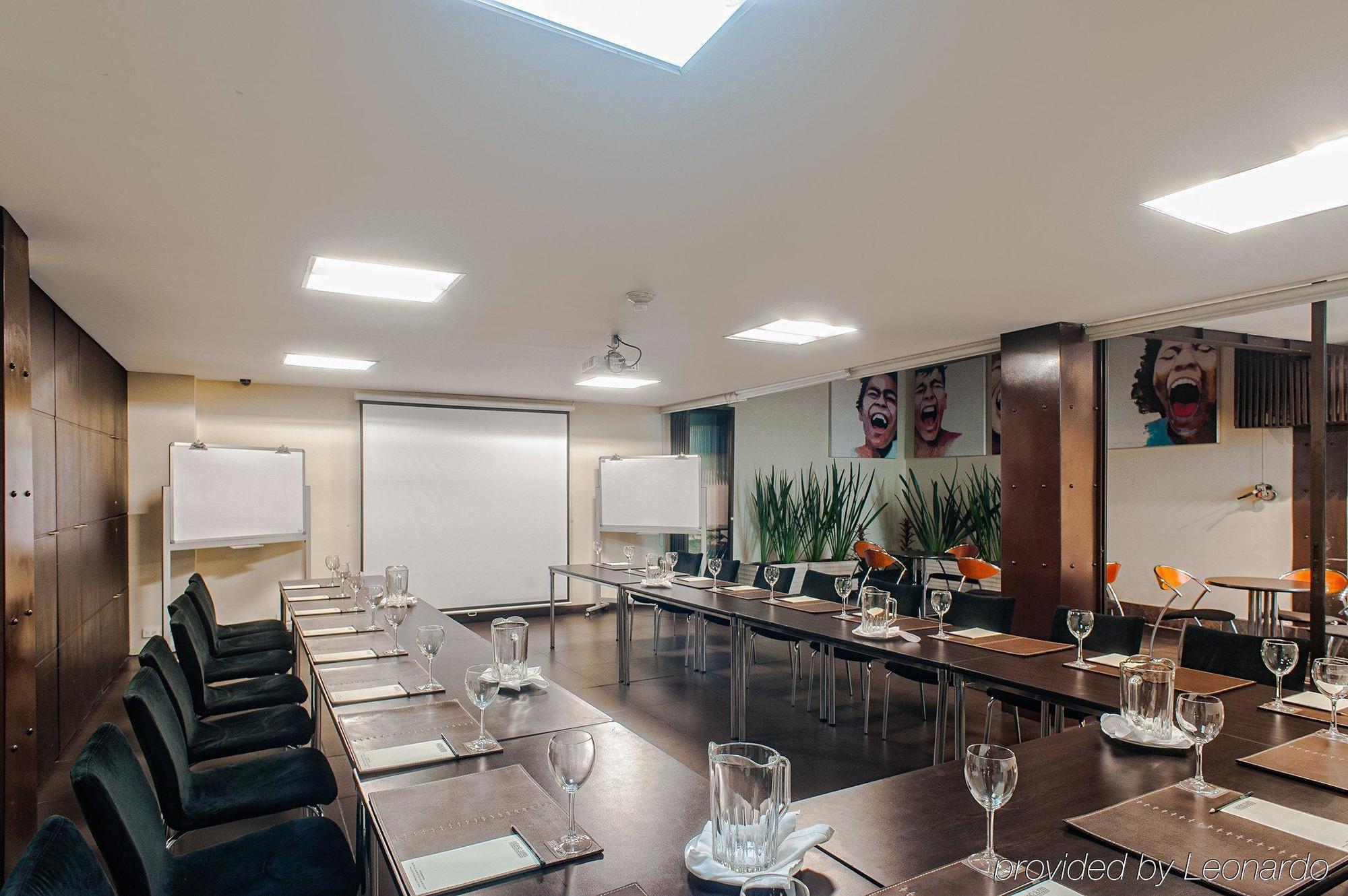 Hotel Lugano Suites Bogotá Zewnętrze zdjęcie