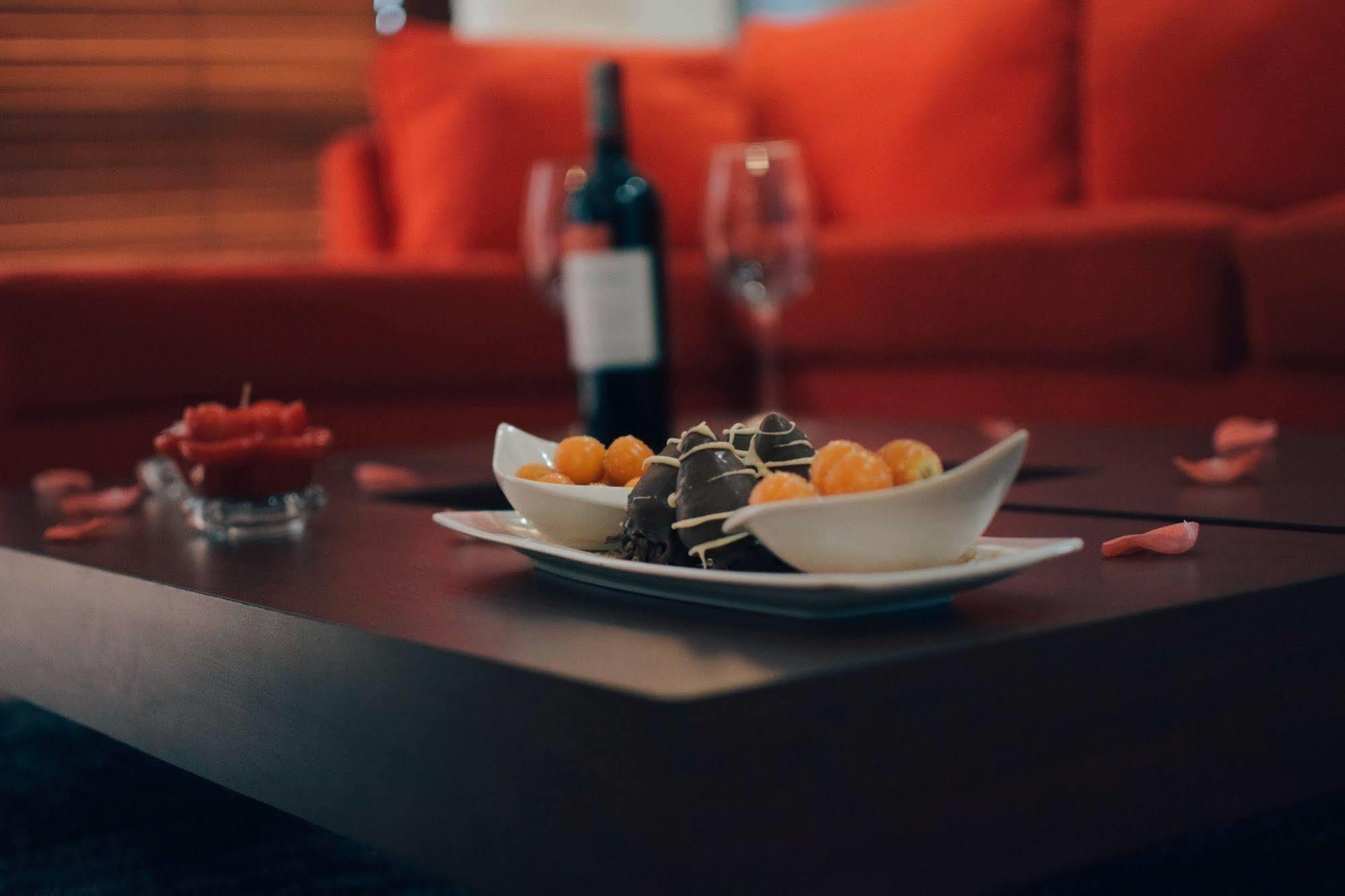 Hotel Lugano Suites Bogotá Zewnętrze zdjęcie